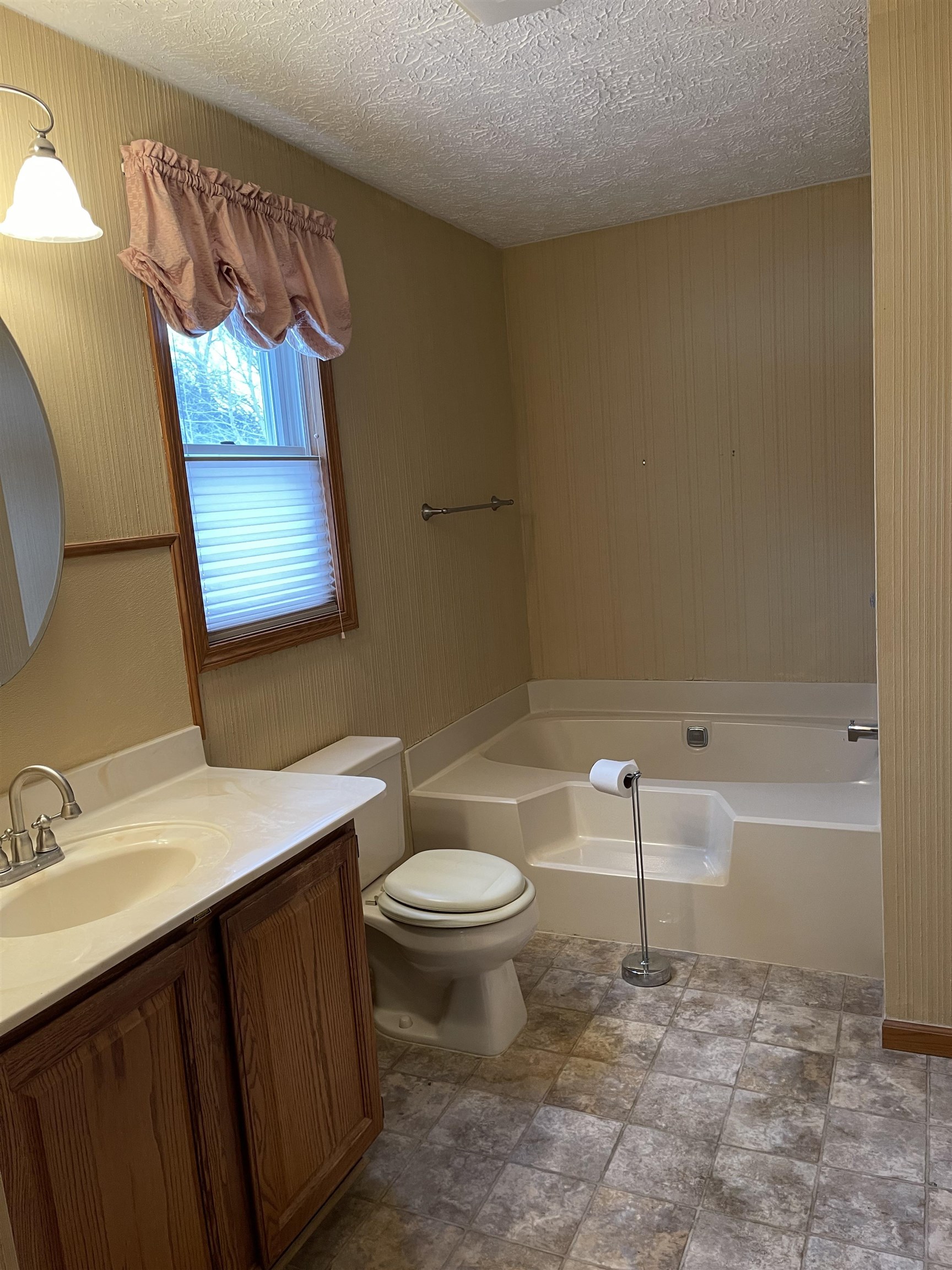 8787 East Black Point Road Syracuse, IN 46567 - Photo 11 of 19 Gallery Image 11