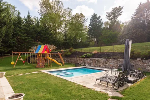 $2,750,000 | 952 Lafayette Road, Bryn Mawr, PA 19010