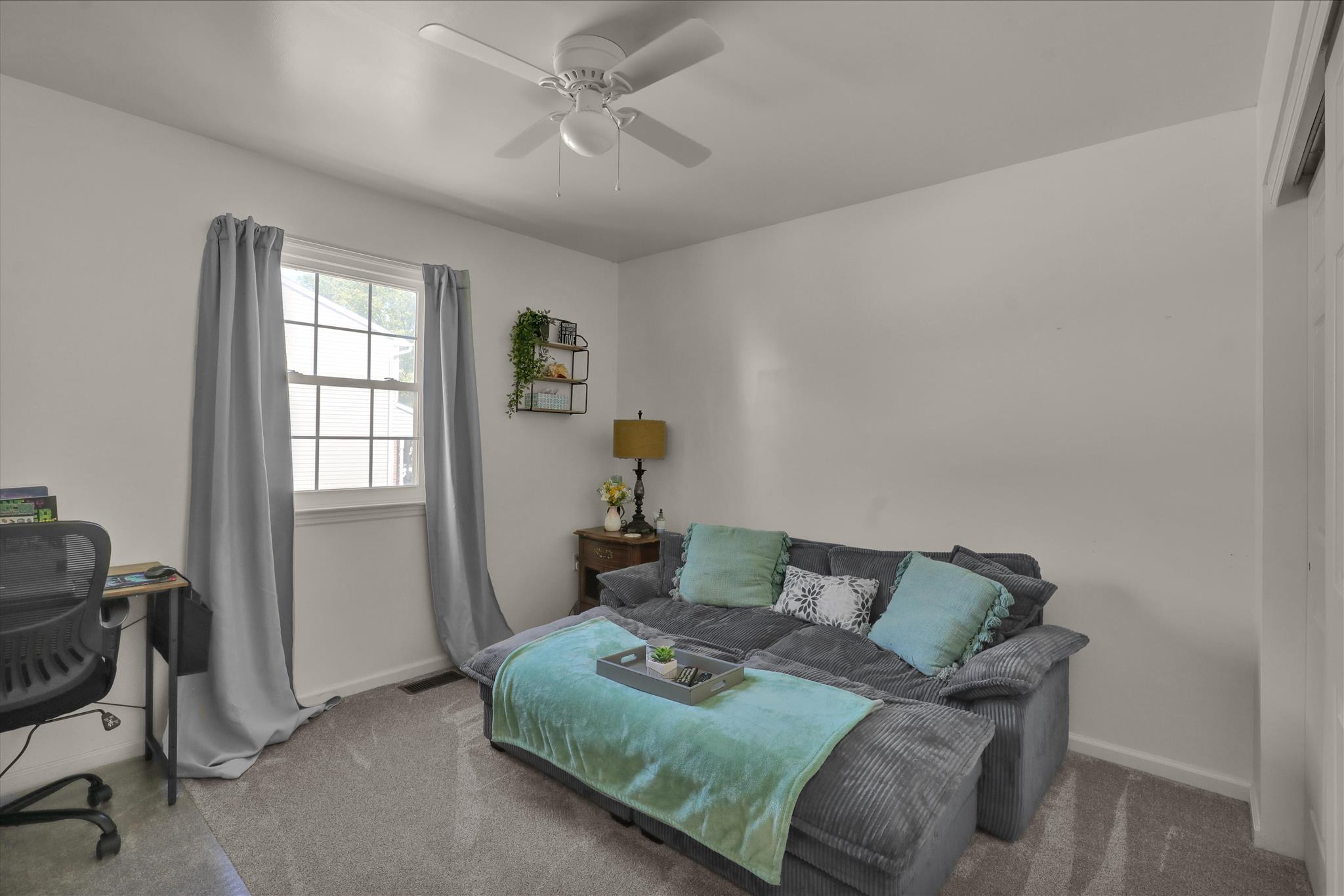 4031 River Road Reading, PA 19605 - Photo 27 of 37 Third Bedroom