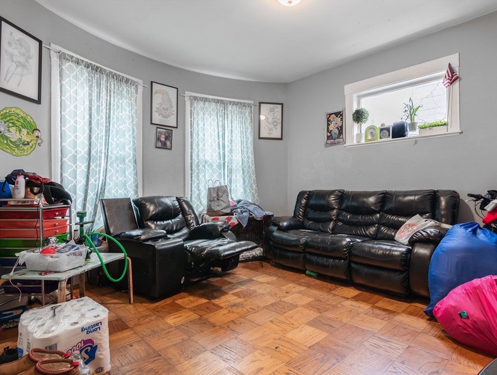 31 Haskell Street Boston, MA 02134 - Photo 3 of 24 Gallery Image 3