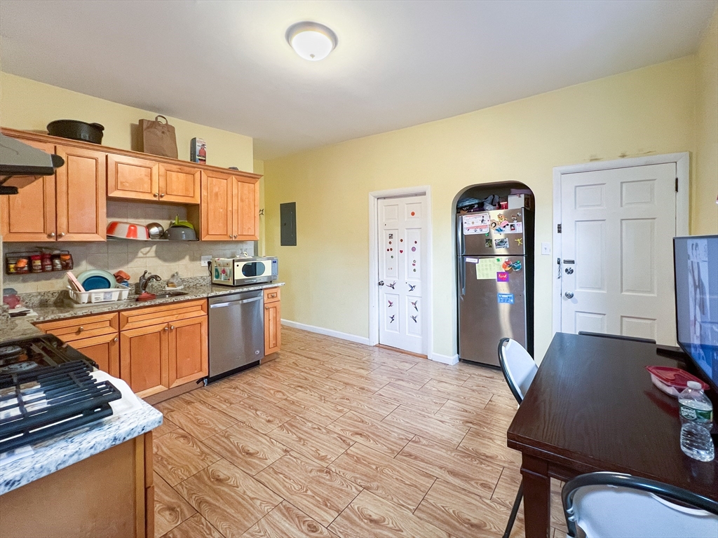 31 Haskell Street Boston, MA 02134 - Photo 10 of 24 Gallery Image 10