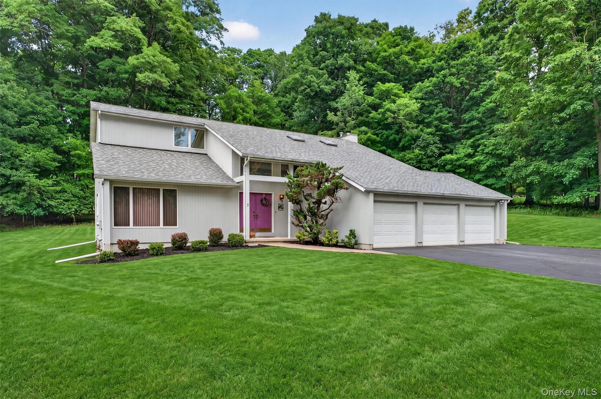 7 Indian Hill Road Warwick, NY 10990 - Photo 4 of 49