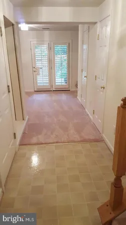 a view of livingroom with hardwood