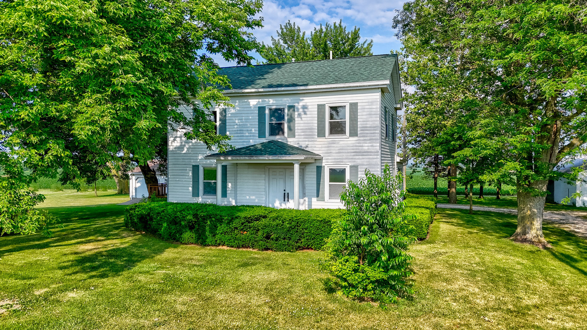 2991 East 2150th Road Ottawa, IL 61350 - Photo 2 of 34 Gallery Image 2