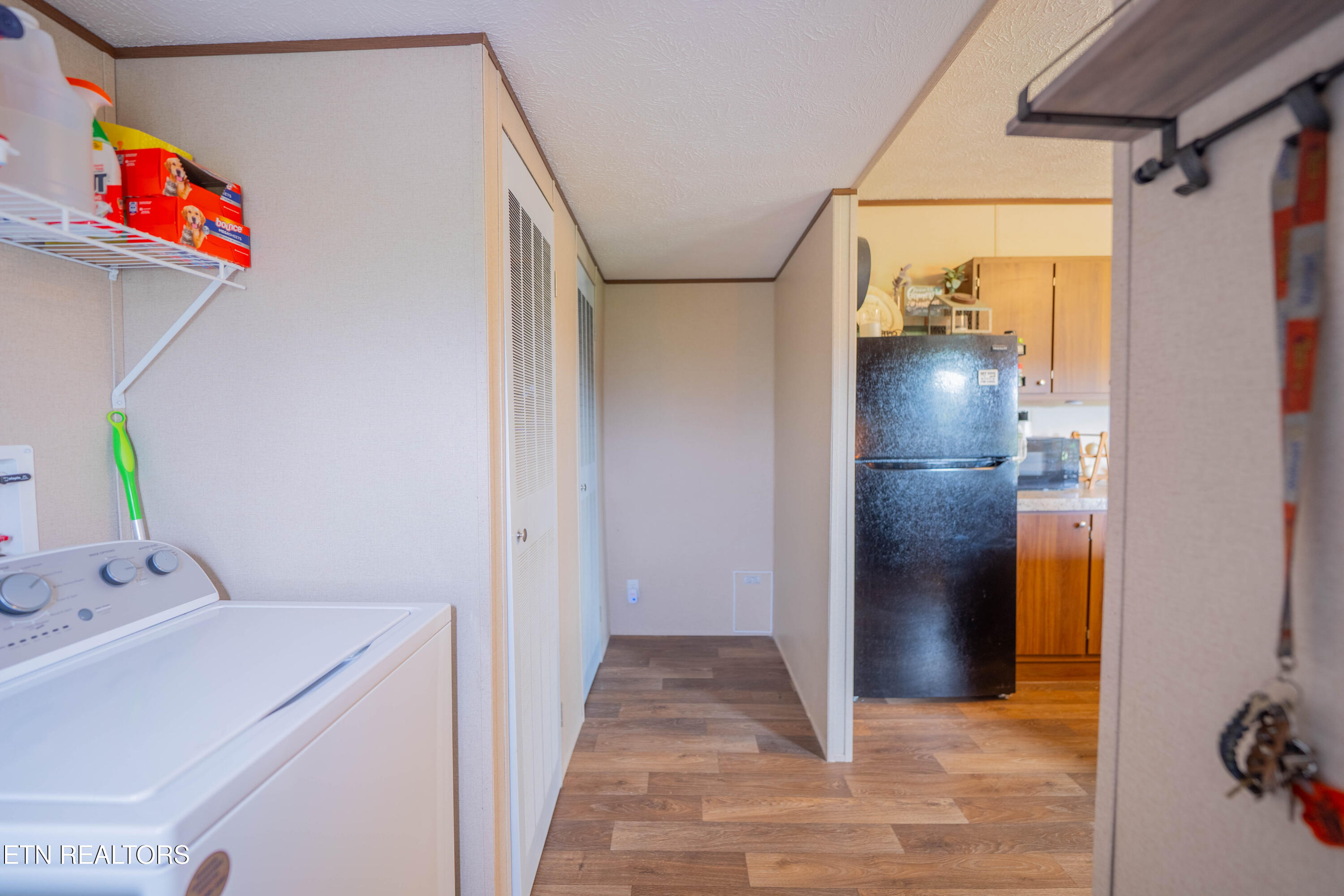 35 Little Meadow Creek Road Greeneville, TN 37743 - Photo 19 of 24 laundry area