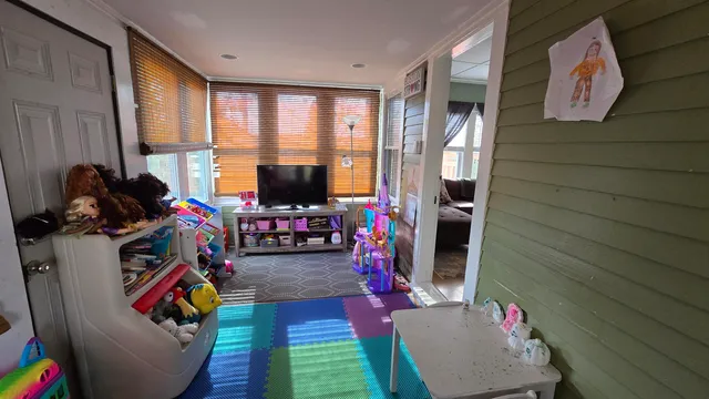 $329,999 | 376 South Main Street, Concord, NH 03301