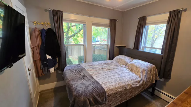 $329,999 | 376 South Main Street, Concord, NH 03301