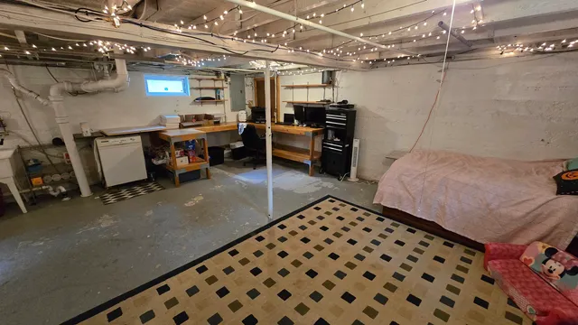 $329,999 | 376 South Main Street, Concord, NH 03301