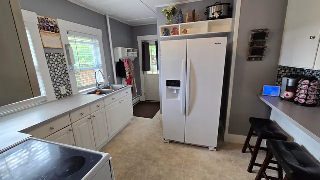 $329,999 | 376 South Main Street, Concord, NH 03301