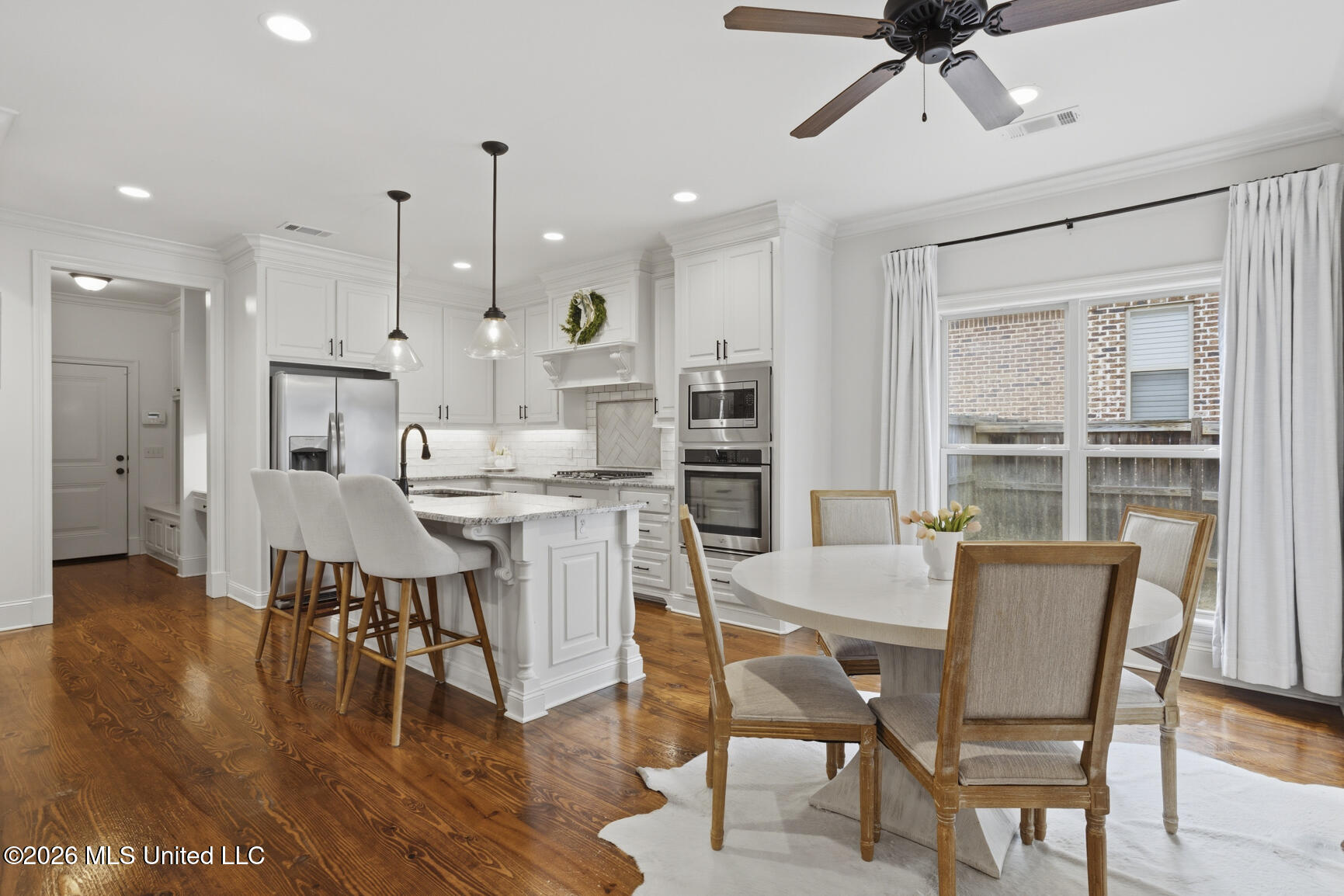 110 Brisco Street Madison, MS 39110 - Photo 9 of 34 Kitchen and Breakfast Room