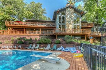 7 Chesterfield Lakes Road Chesterfield, MO 63005 - Photo 1 of 99 Gallery Image 1