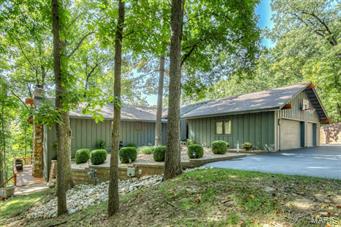 7 Chesterfield Lakes Road Chesterfield, MO 63005 - Photo 2 of 99 Gallery Image 2