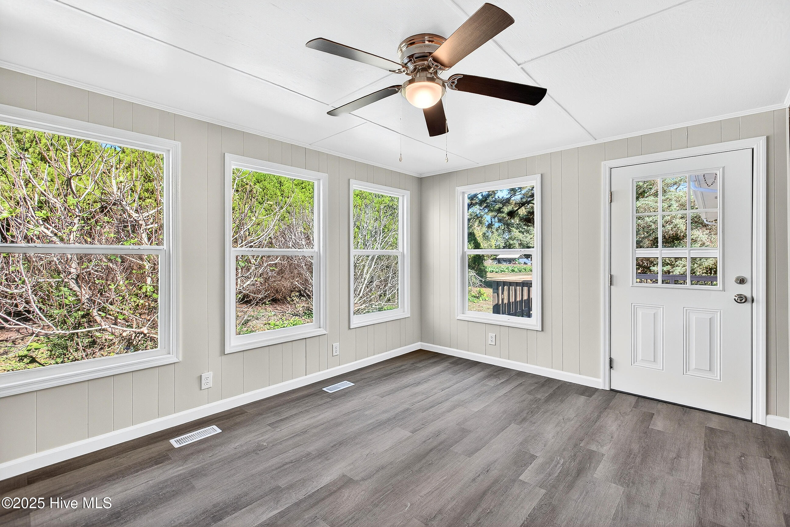 165 Thomas Humphrey Road Jacksonville, NC 28546 - Photo 10 of 31 01-15