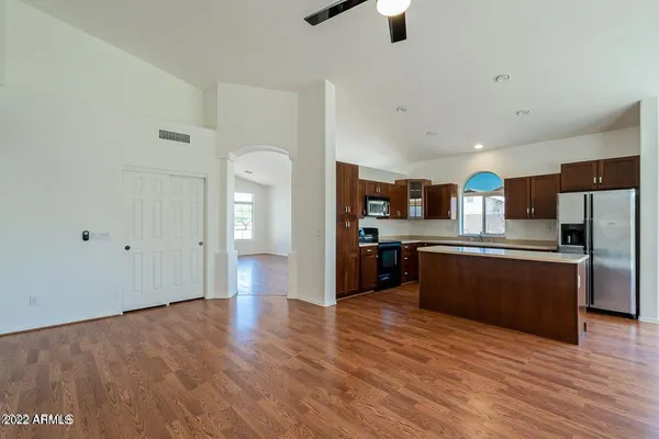 $2,450 | 2690 North 138th Avenue, Goodyear, AZ 85395
