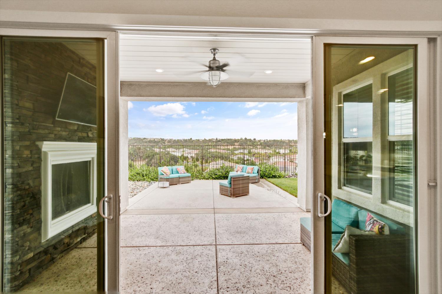 1229 Buck Ridge Drive Rocklin, CA 95765 - Photo 37 of 62