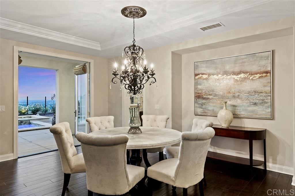 6937 Sitio Cordero Carlsbad, CA 92009 - Photo 7 of 25