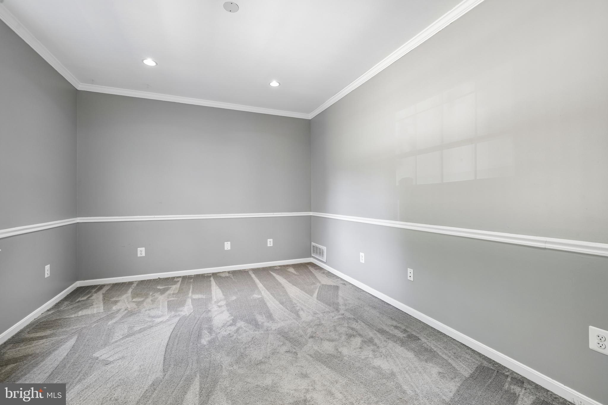 683 Powhatan Beach Road Pasadena, MD 21122 - Photo 29 of 70 Bedroom