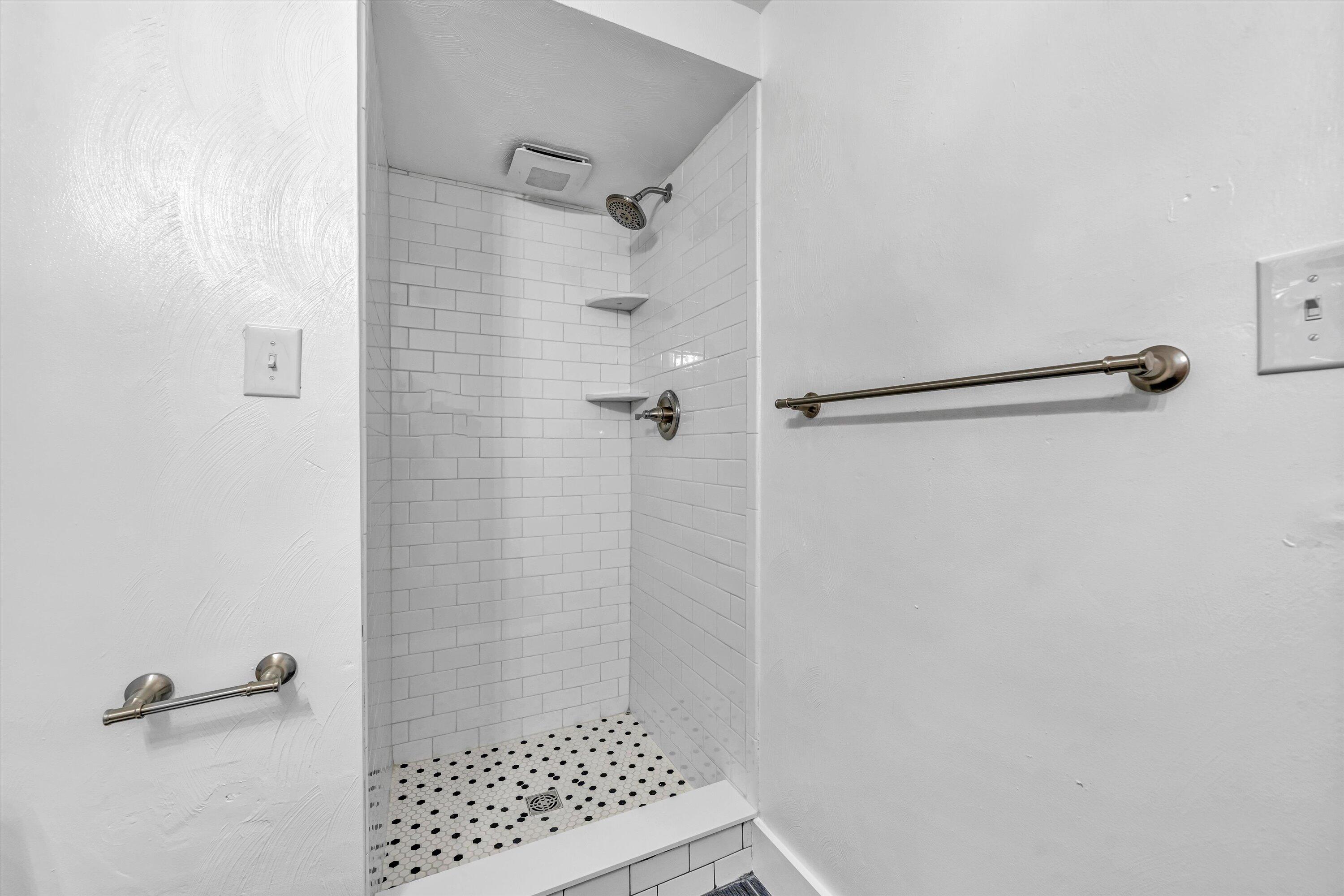 3631 Bower Road Roanoke, VA 24018 - Photo 11 of 34 11-DSC00016