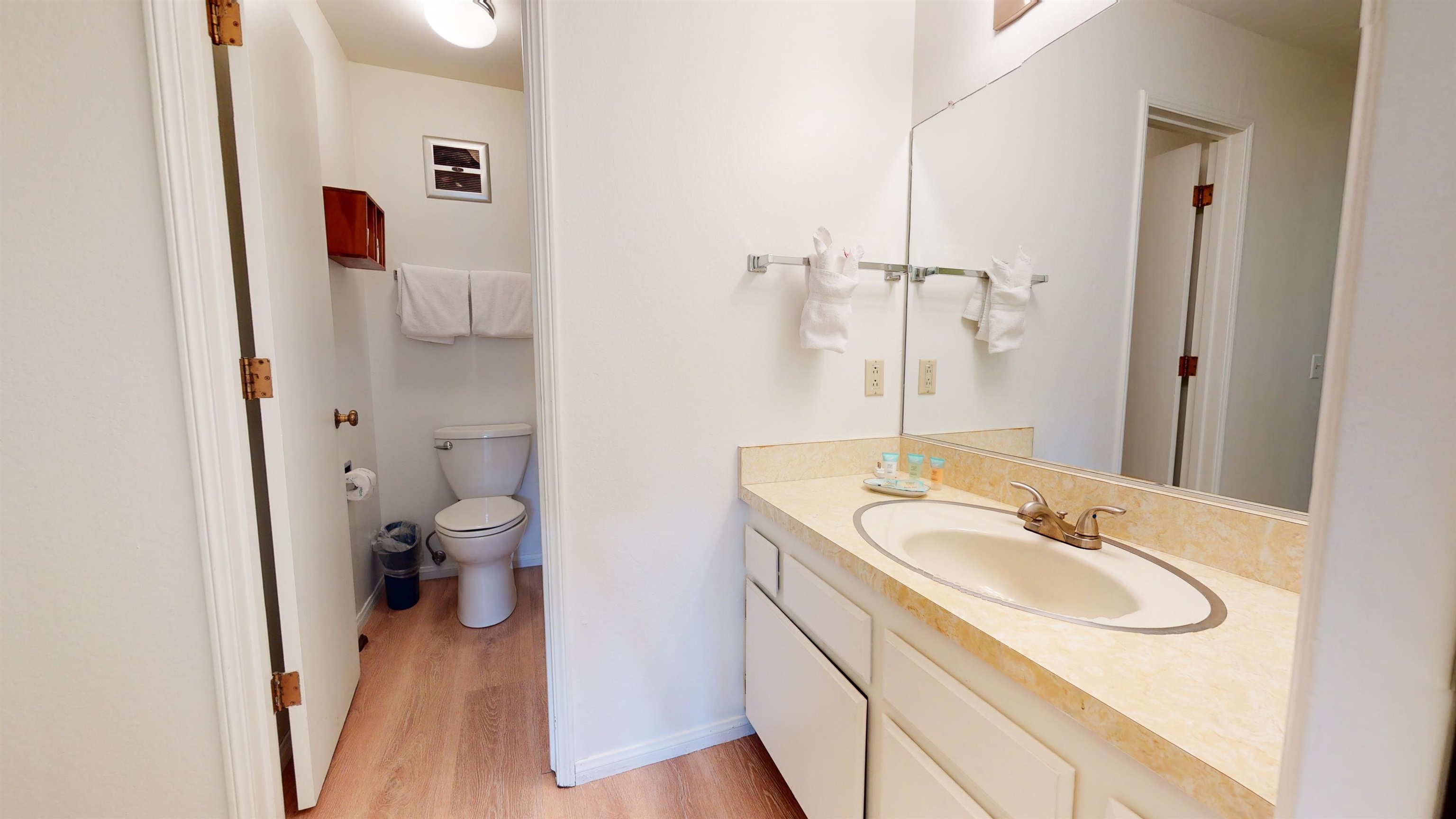 3170 Chateau Road, Unit DOOR 50 Mammoth Lakes, CA 93546 - Photo 22 of 28 Gallery Image 22