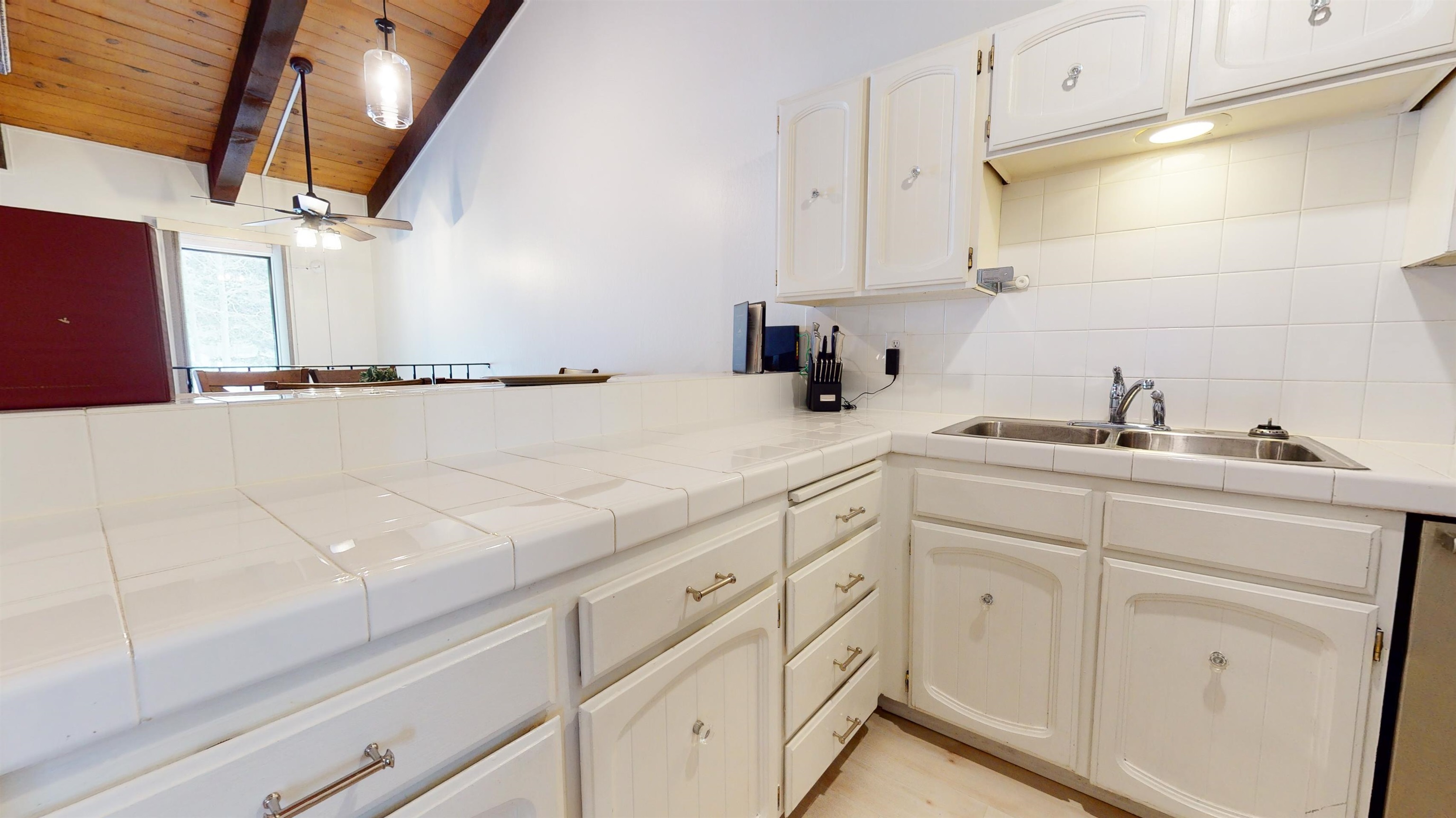 3170 Chateau Road, Unit DOOR 50 Mammoth Lakes, CA 93546 - Photo 10 of 28 Gallery Image 10
