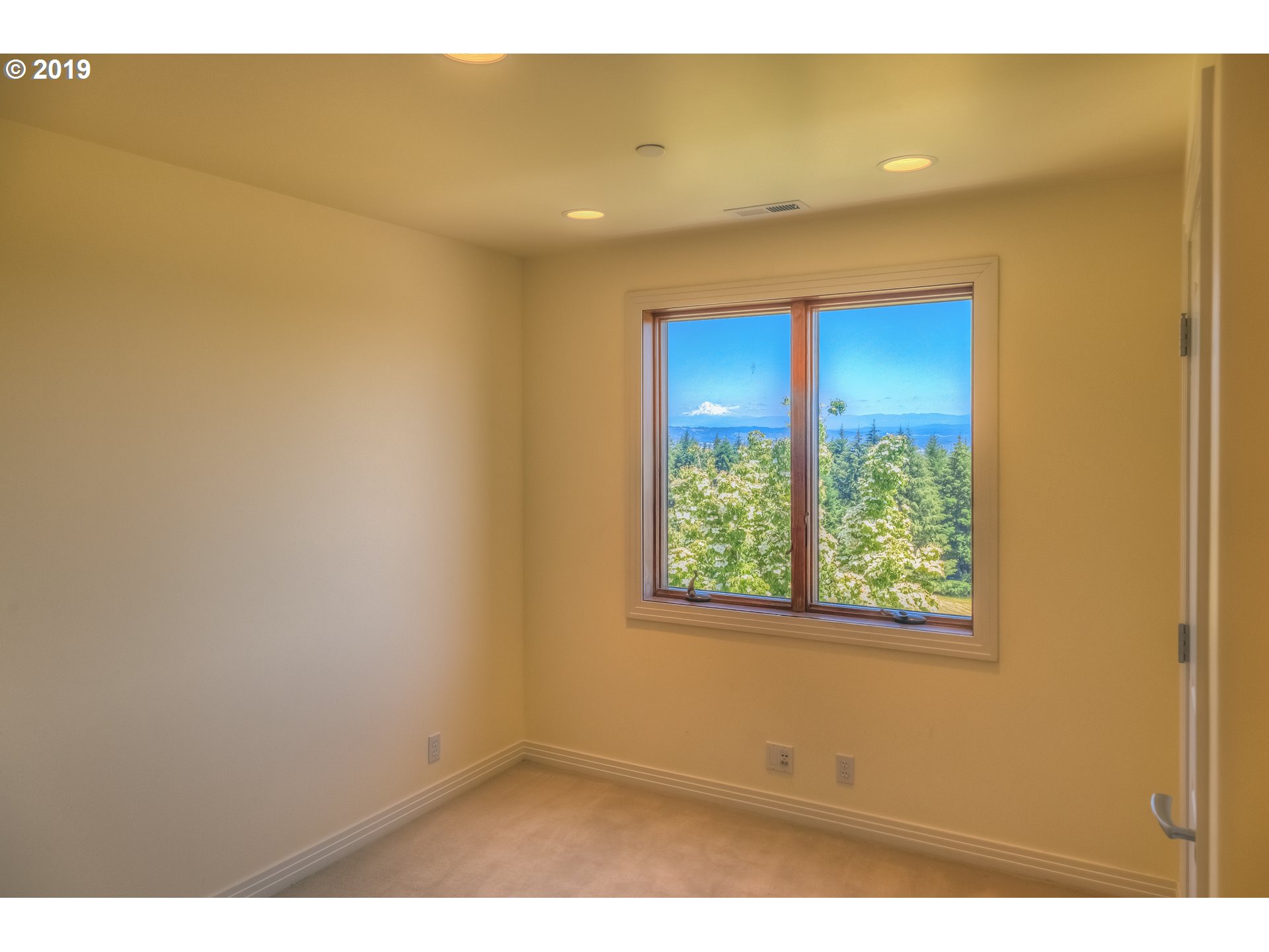 16860 Southwest Parrett Mountain Road Sherwood, OR 97140 - Photo 29 of 32 Gallery Image 29