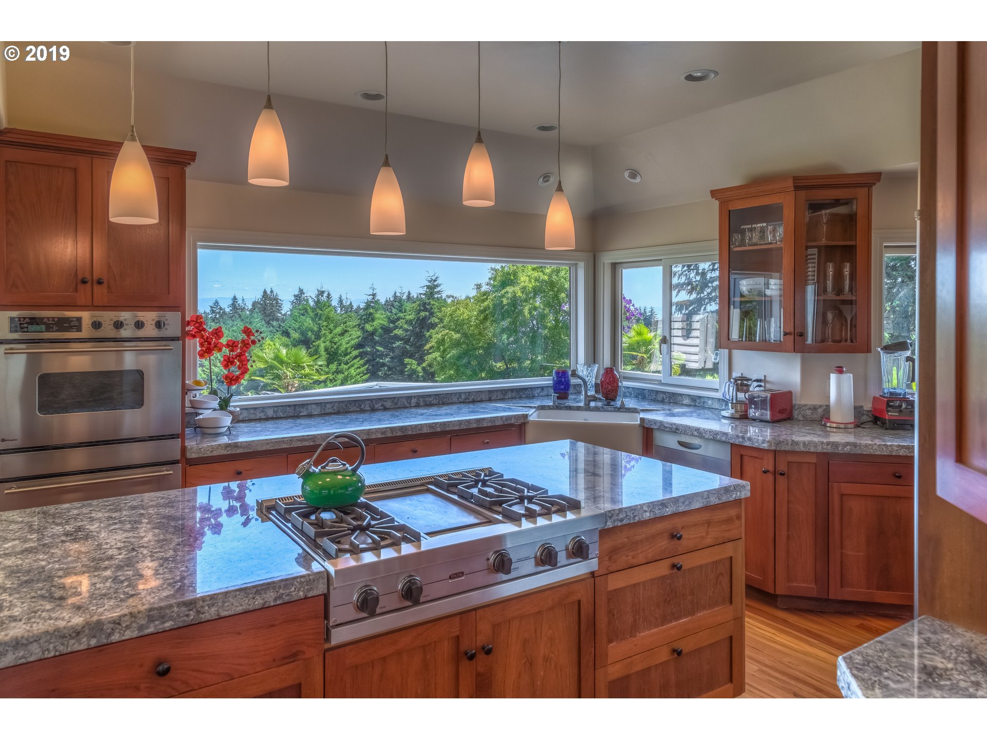 16860 Southwest Parrett Mountain Road Sherwood, OR 97140 - Photo 5 of 32 Gallery Image 5