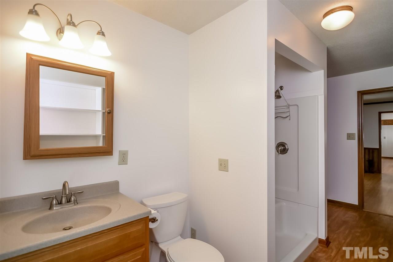 605 McGee Road Benson, NC 27504 - Photo 17 of 25 Gallery Image 17