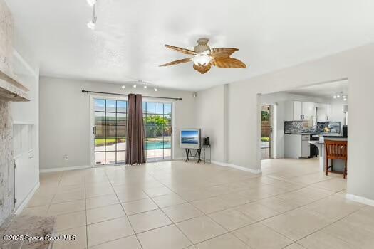 933 Waialae Circle Northeast Palm Bay, FL 32905 - Photo 26 of 32 a view of an empty room and window