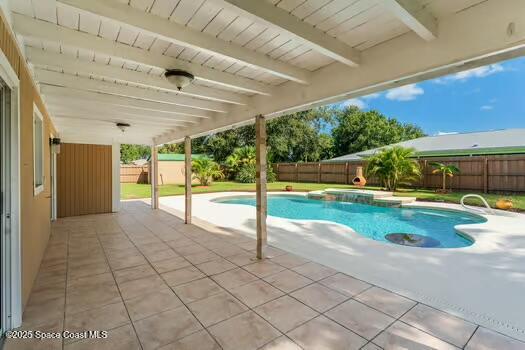 933 Waialae Circle Northeast Palm Bay, FL 32905 - Photo 5 of 32 a view of swimming pool with yard