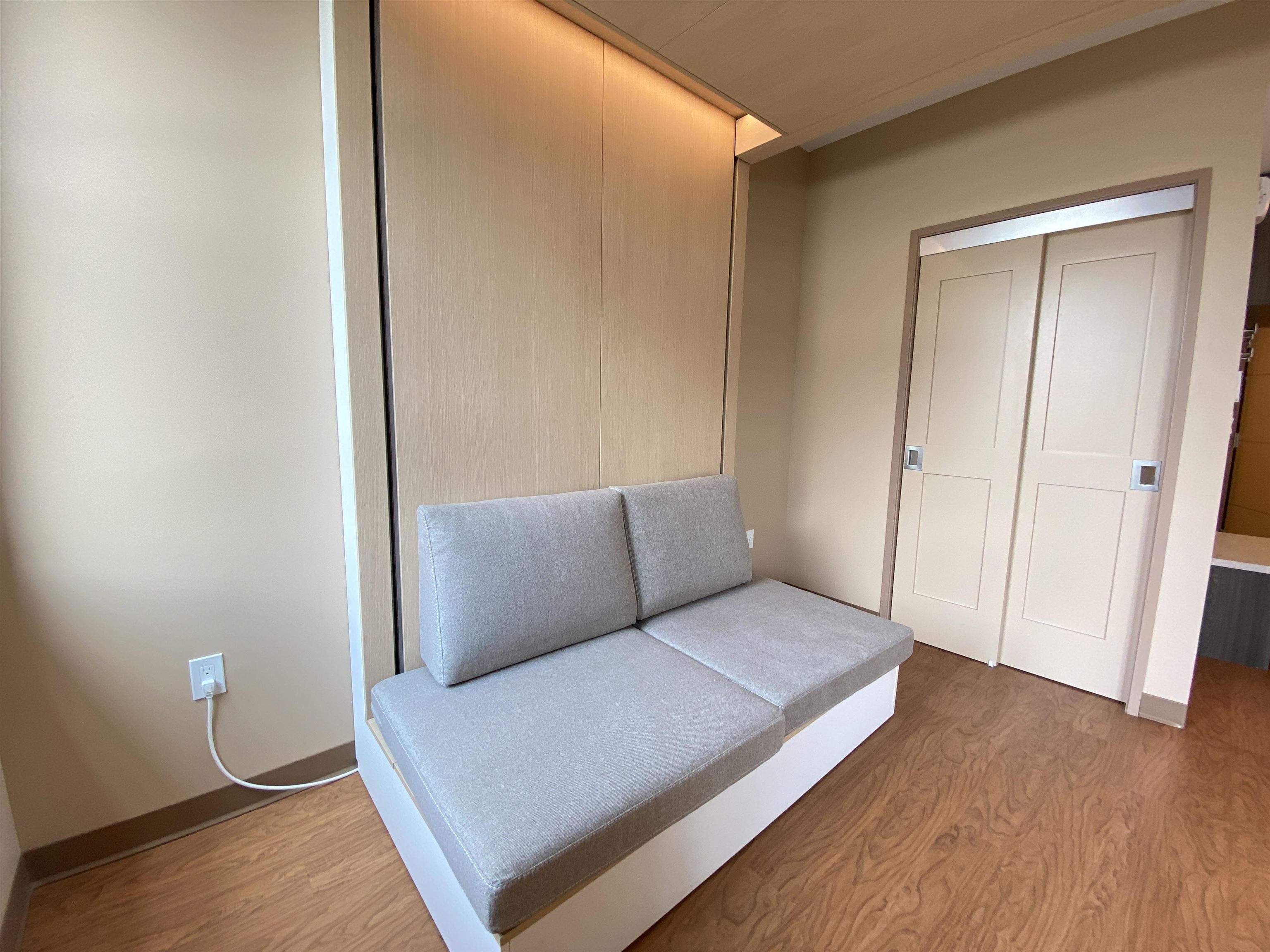 83 Hanover Street, Unit 408 Manchester, NH 03101 - Photo 15 of 56