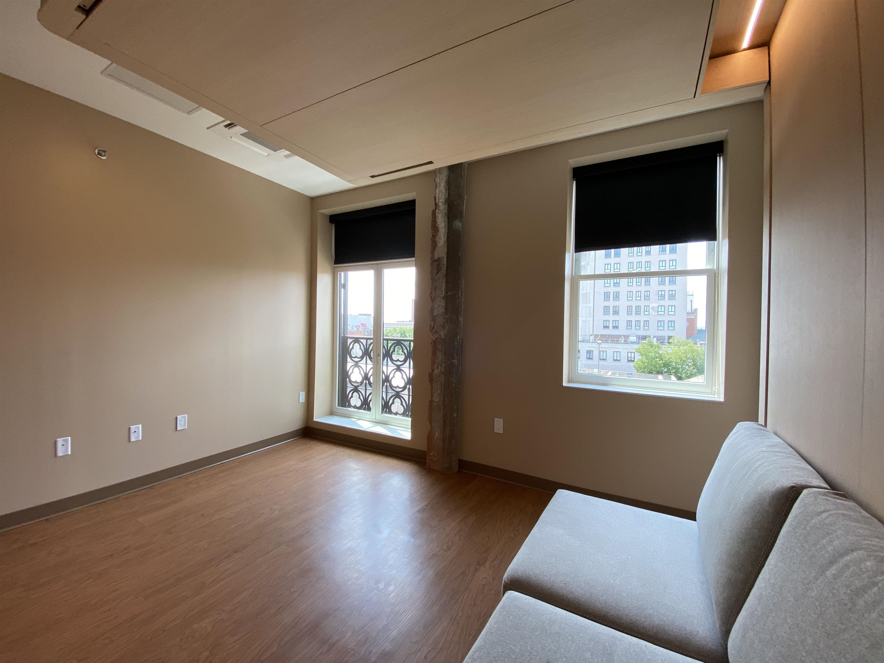 83 Hanover Street, Unit 408 Manchester, NH 03101 - Photo 26 of 56