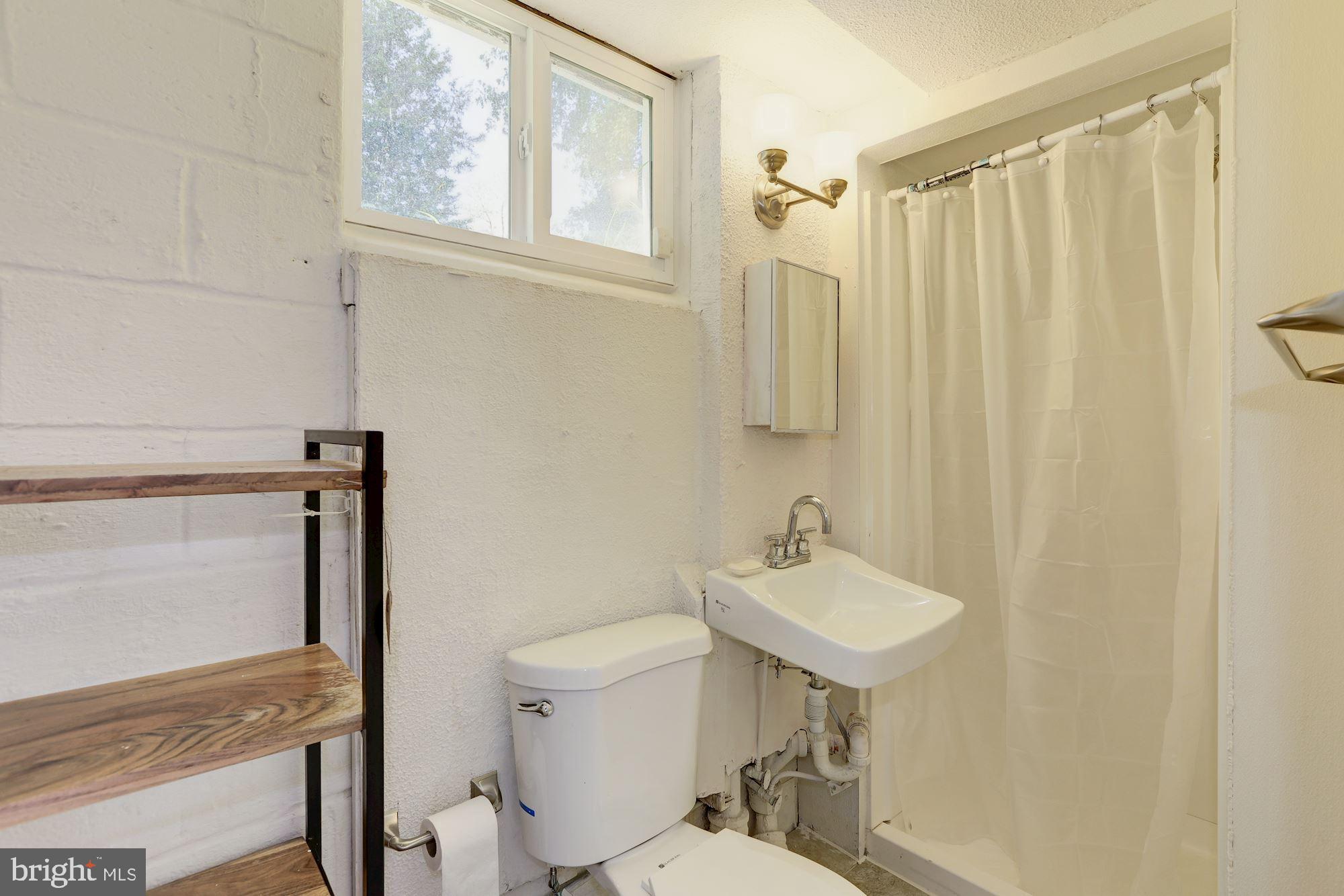 4711 Nantucket Road College Park, MD 20740 - Photo 32 of 36 2nd full bath in lower level.