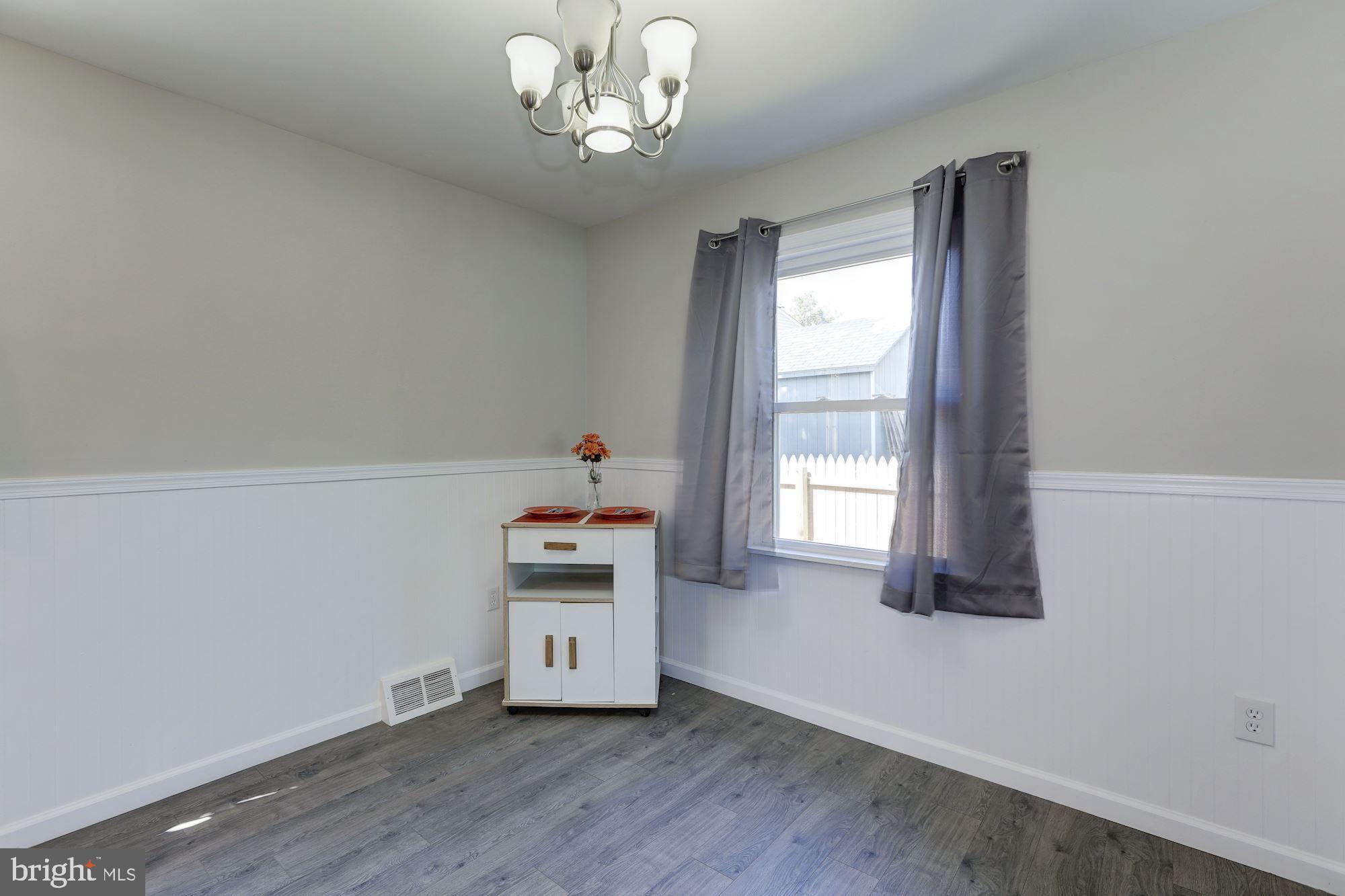 4711 Nantucket Road College Park, MD 20740 - Photo 10 of 36 Dining room
