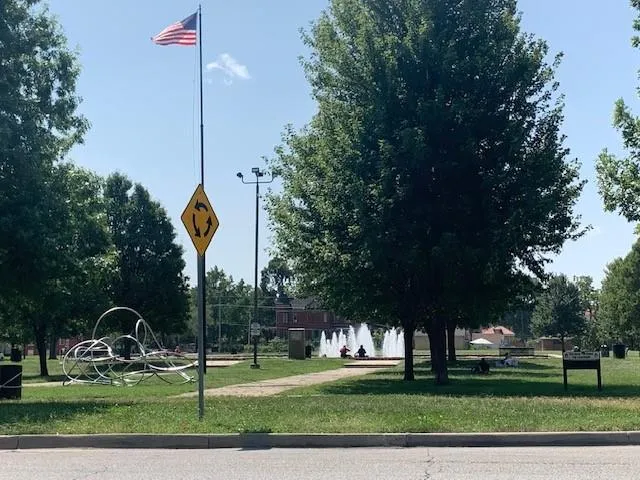 $299,000 | 4801 Gladstone Boulevard, Kansas City, MO 64123