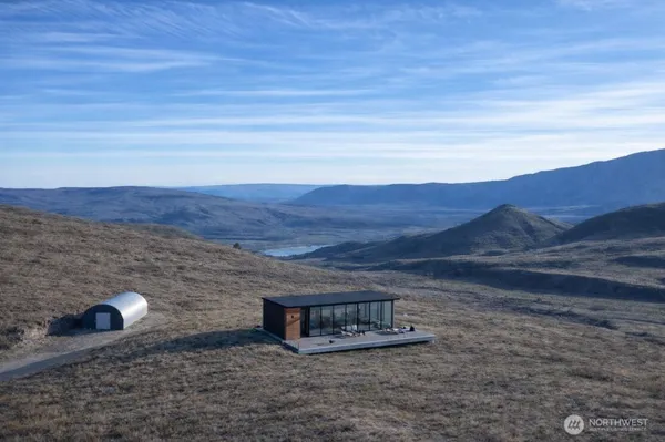 a view of terrace with wooden floor