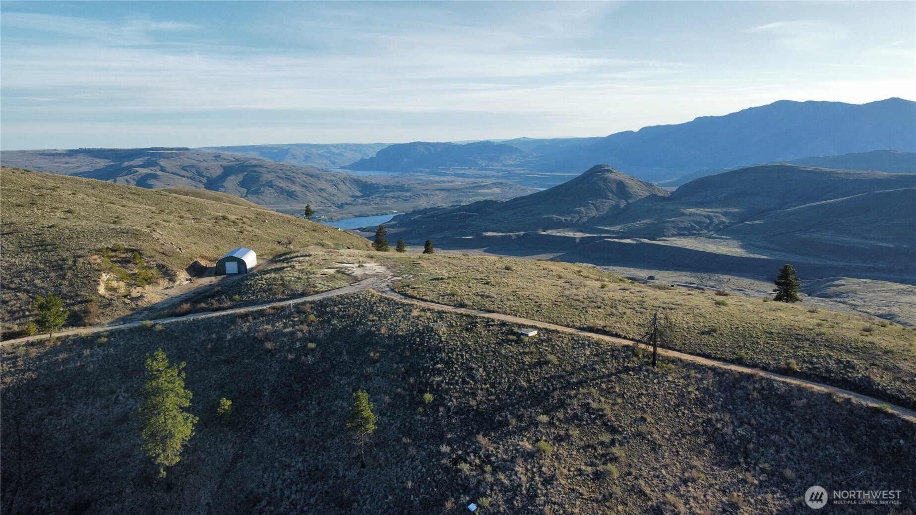 180 Harmony Heights Road Brewster, WA 98812 - Photo 4 of 13 a view of a mountain