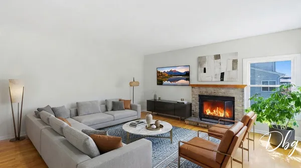 $435,000 | 105 Wildflower Lane, Round Lake Beach, IL 60073