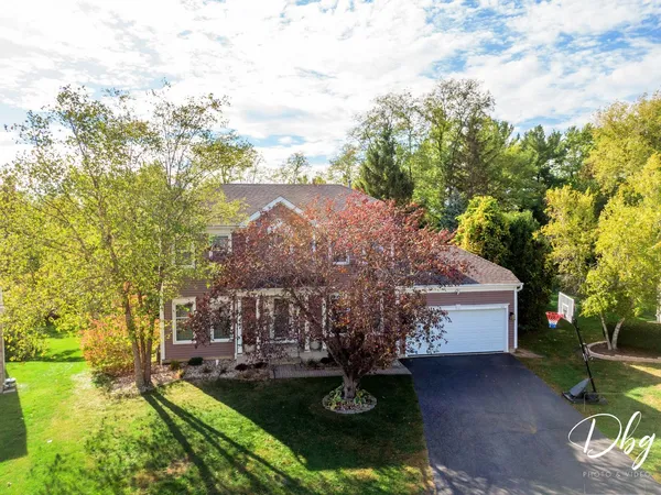 $435,000 | 105 Wildflower Lane, Round Lake Beach, IL 60073