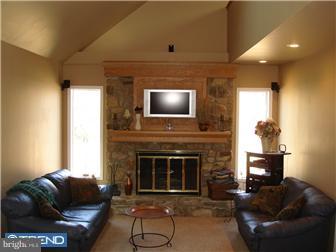 6663 Stump Road Pipersville, PA 18947 - Photo 3 of 11