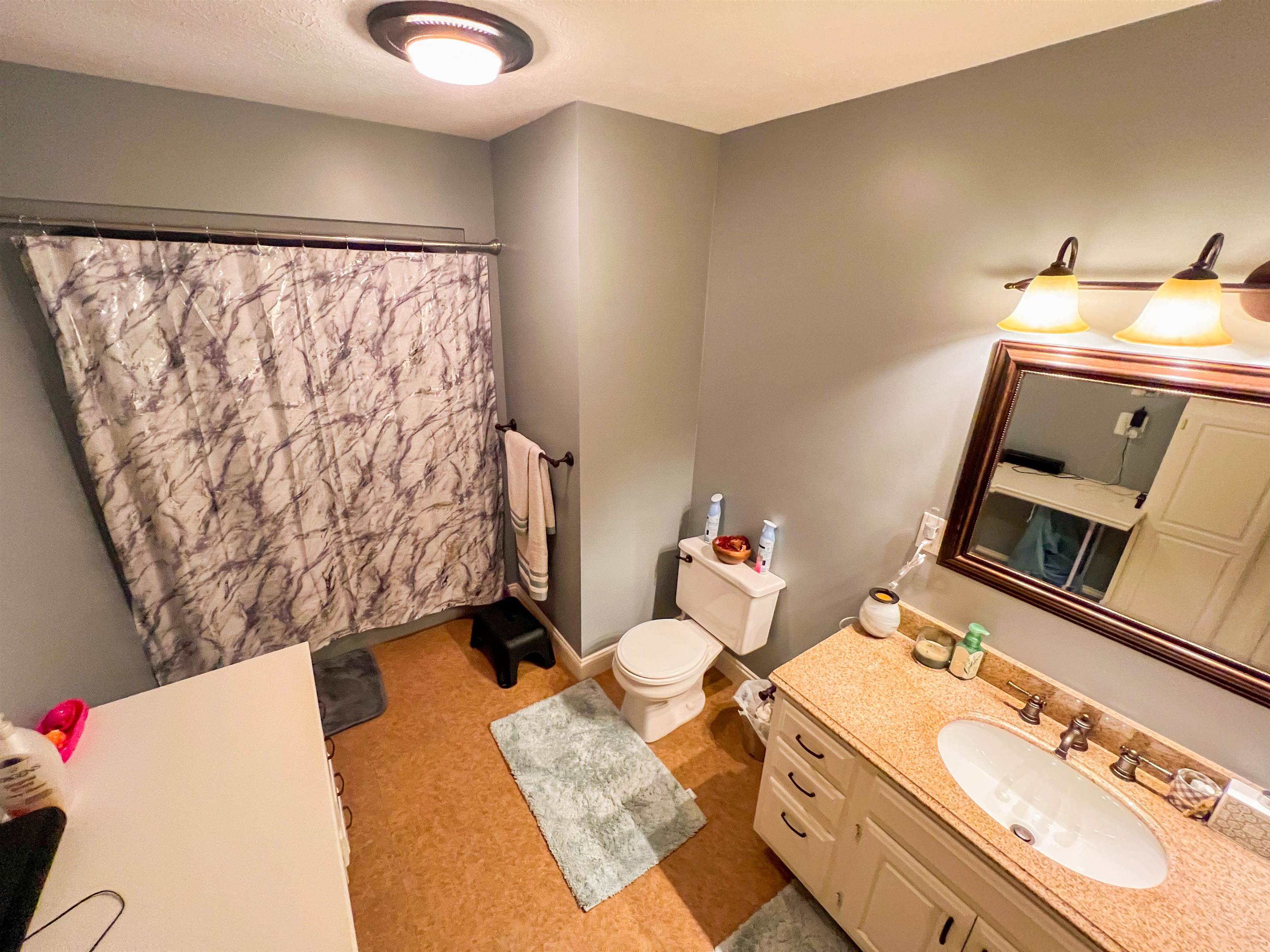 2391 Dewyse Road Bay City, MI 48708 - Photo 21 of 35