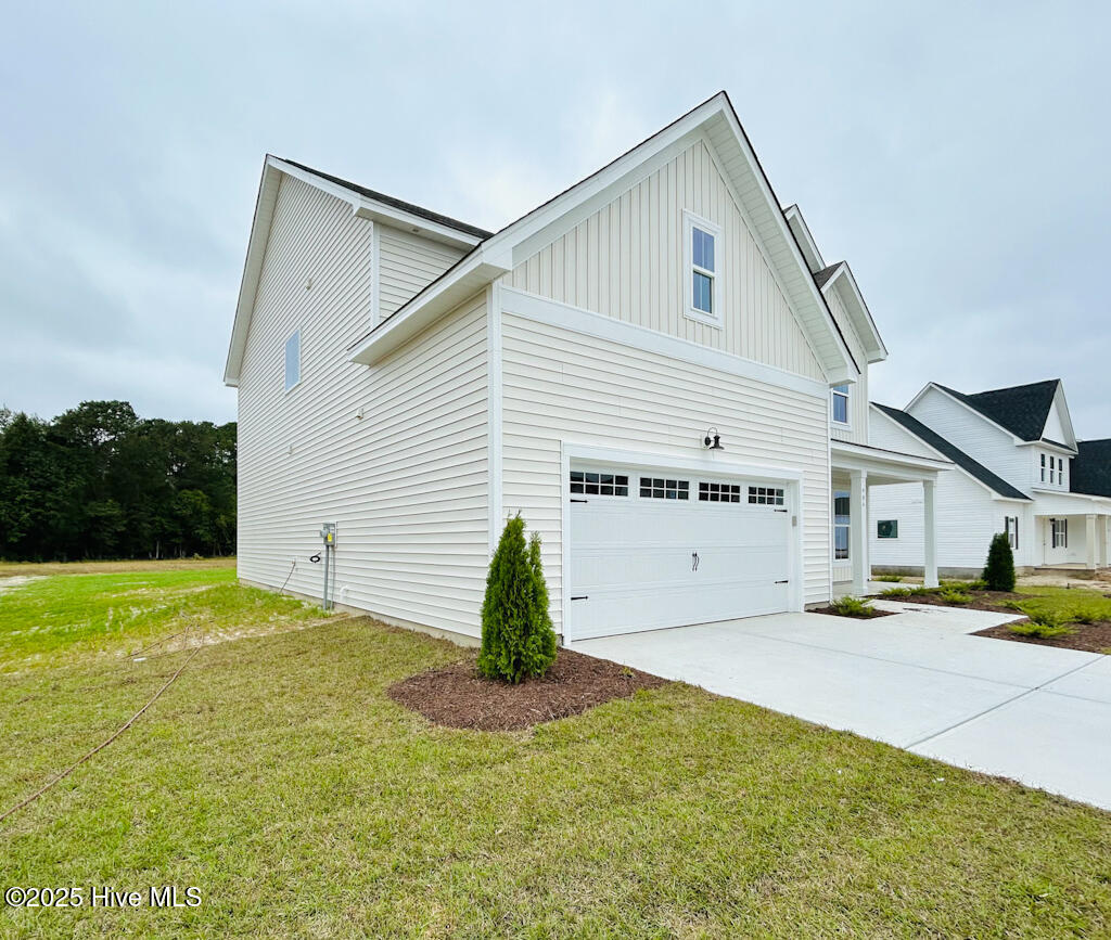 818 Tupelo Tree Drive Hubert, NC 28539 - Photo 3 of 102 SIMILAR PHOTO