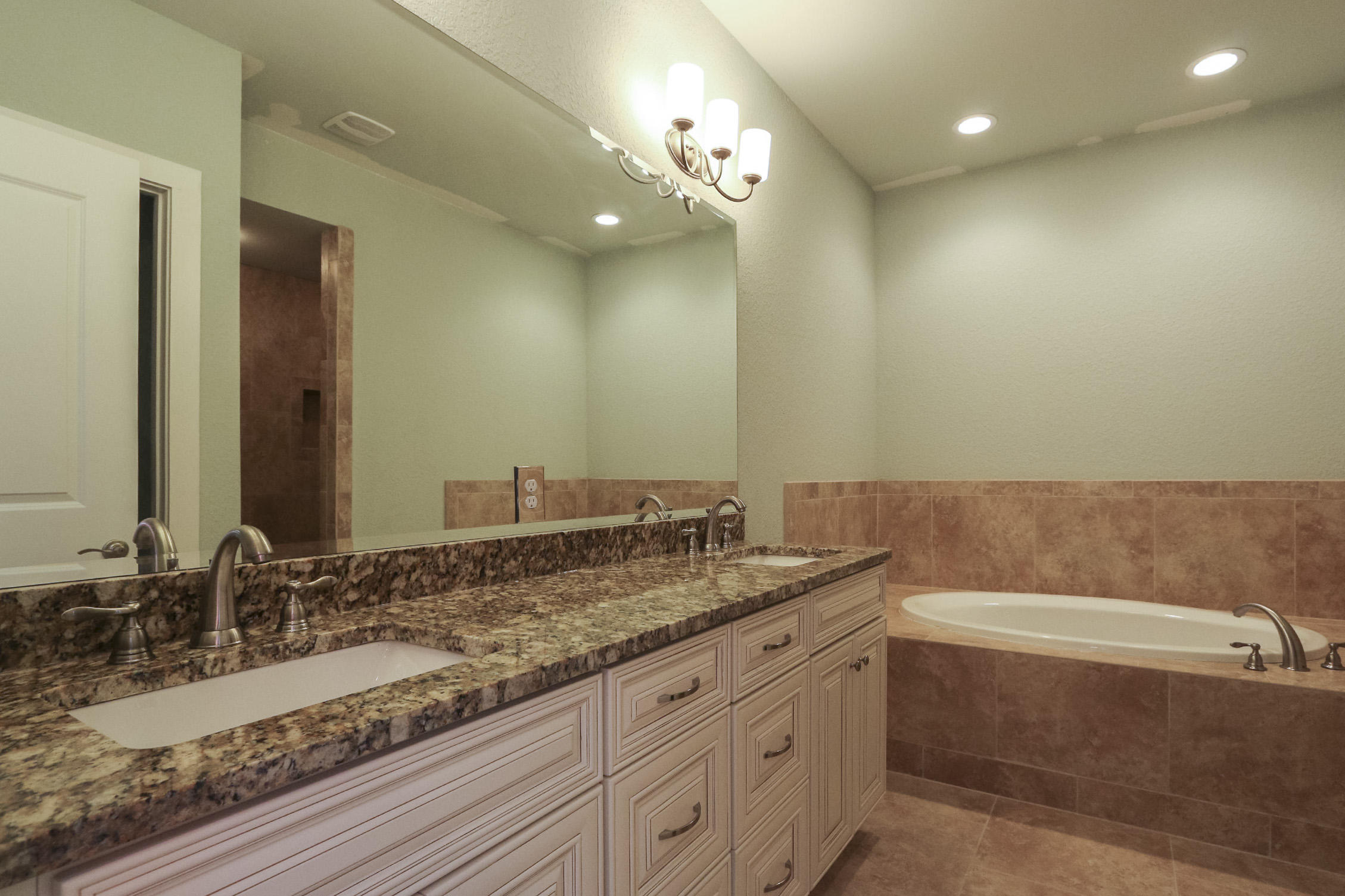 995 Airport Road, Unit 27 Destin, FL 32541 - Photo 29 of 39 0031