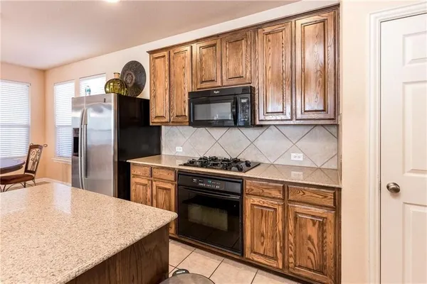 $2,495 | 5324 Oakley Road, McKinney, TX 75070