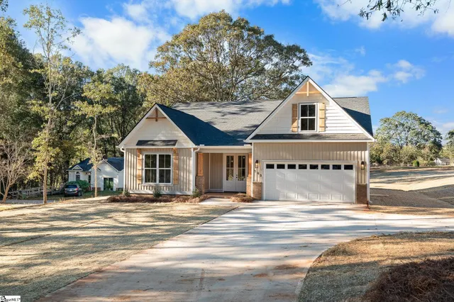 $393,000 | 763 Cherokee Road, Pelzer, SC 29669