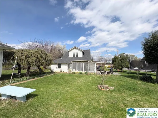 $350,000 | 2120 Butztown Road, Bethlehem, PA 18017