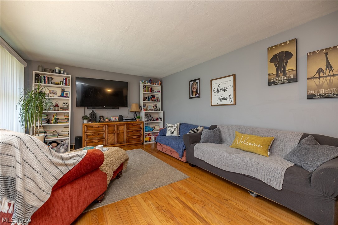 5612 Hauserman Road Cleveland, OH 44130 - Photo 22 of 23