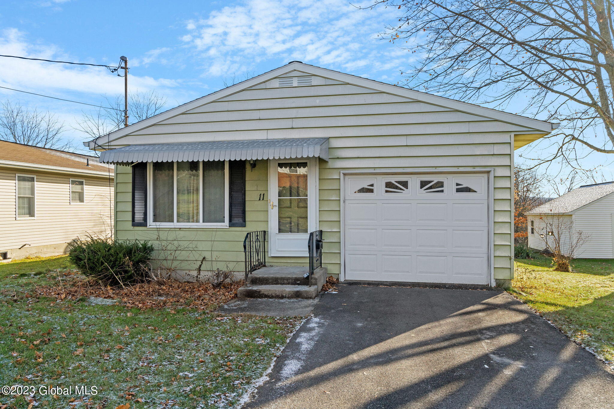 11 Hampton Street Menands, NY 12204 - Photo 1 of 30 3-web-or-mls-11-hampton-st