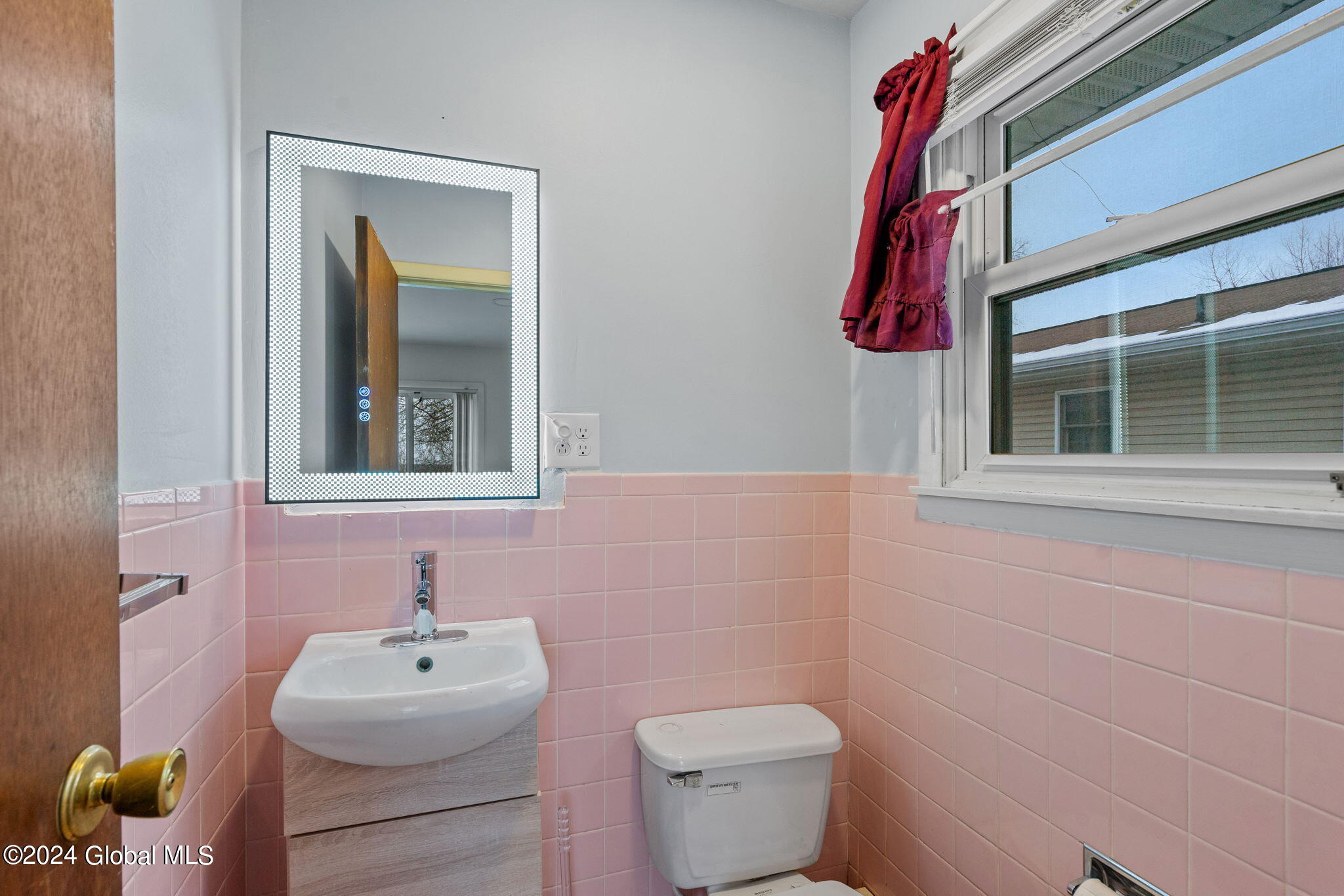 11 Hampton Street Menands, NY 12204 - Photo 15 of 30 44-web-or-mls-11-hampton-st