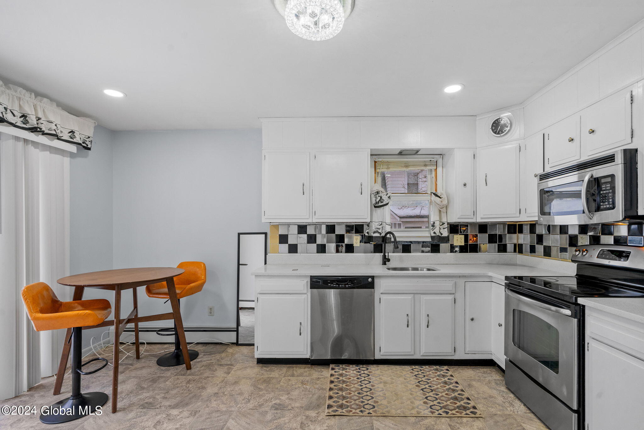 11 Hampton Street Menands, NY 12204 - Photo 16 of 30 45-web-or-mls-11-hampton-st