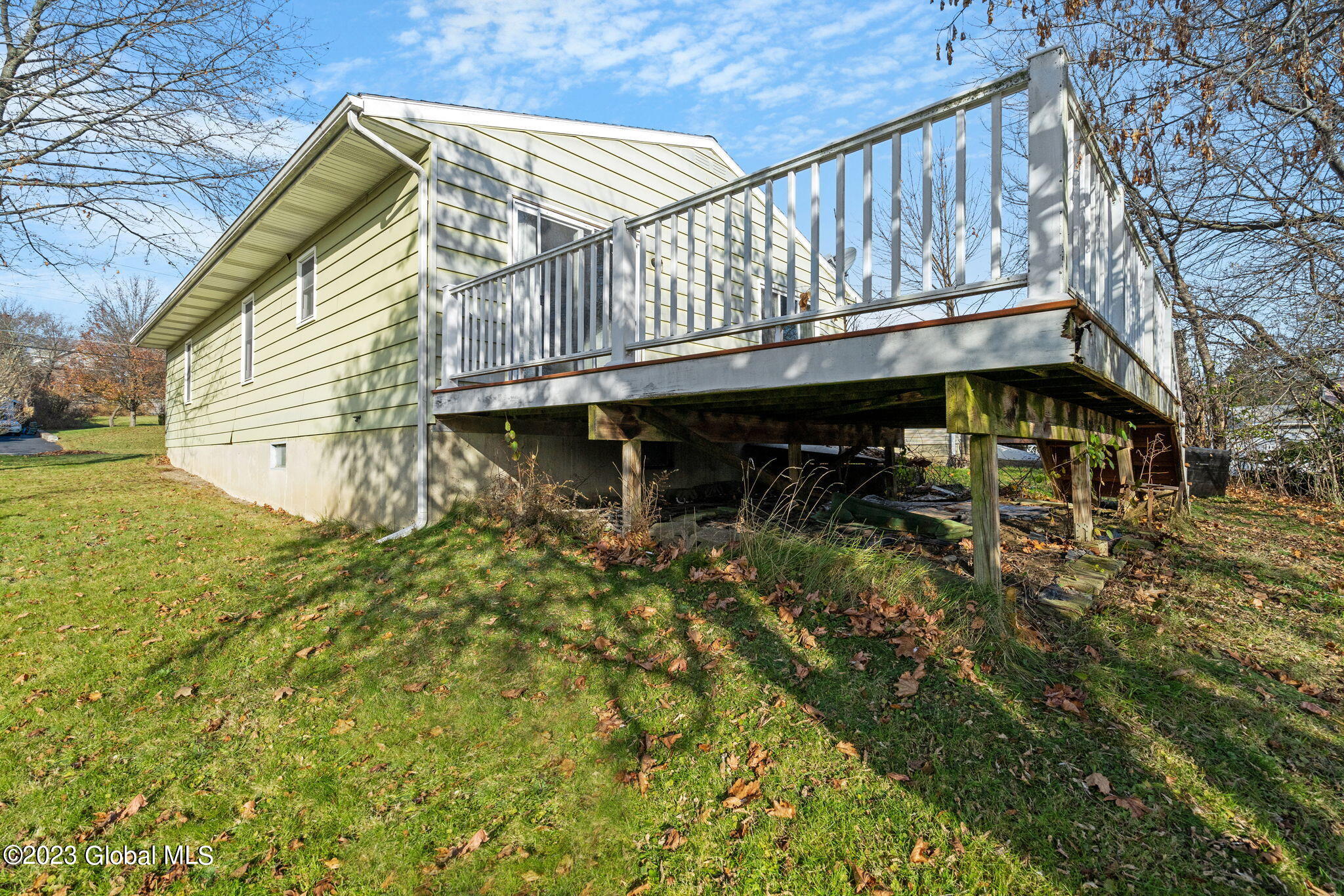 11 Hampton Street Menands, NY 12204 - Photo 4 of 30 27-web-or-mls-11-hampton-st